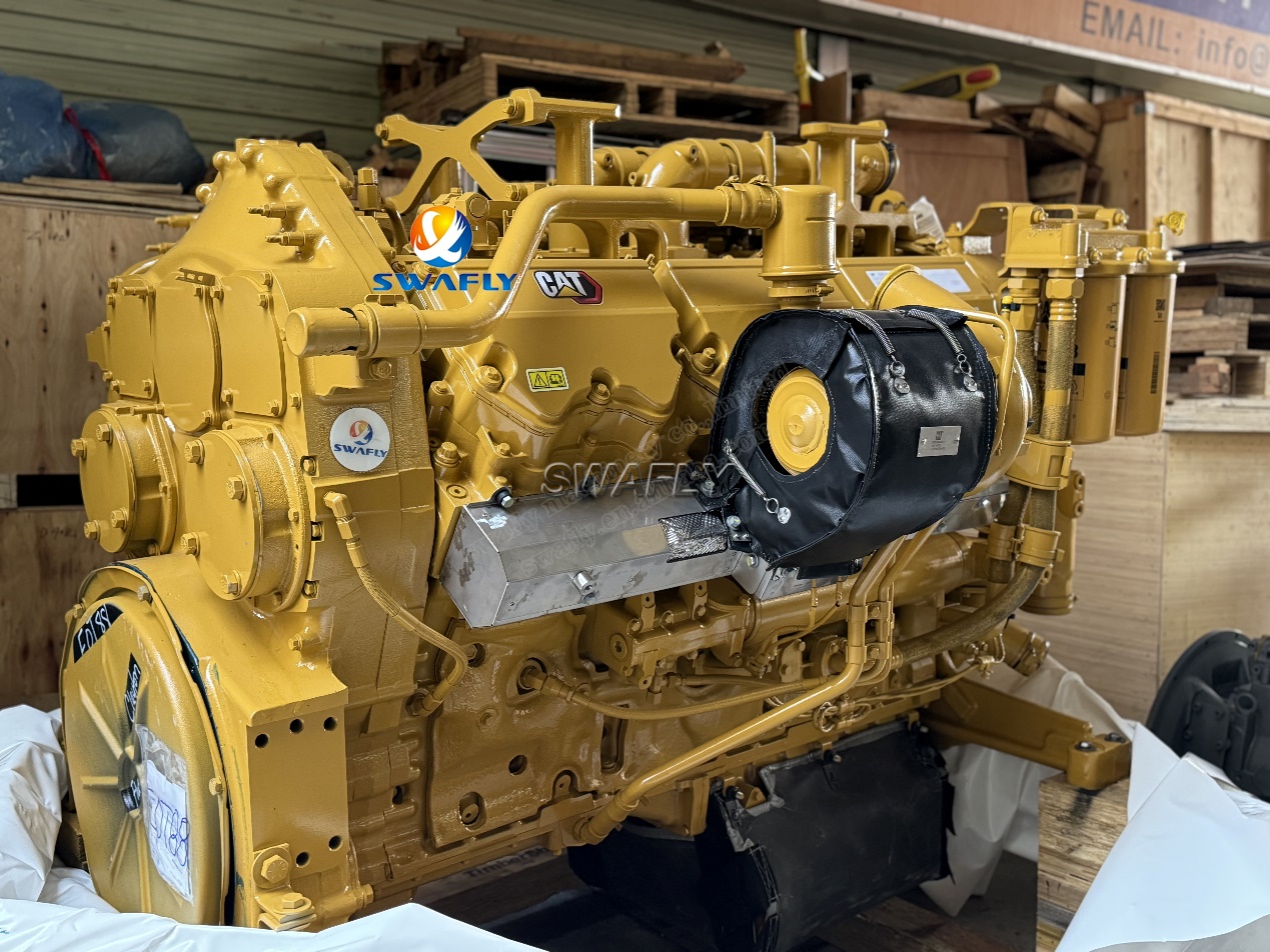 Inima buldozerului Carterpillar D10T - puternicul motor C27