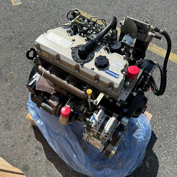 Veste grozavă! Motoarele Perkins C4.4 sunt din nou în stoc